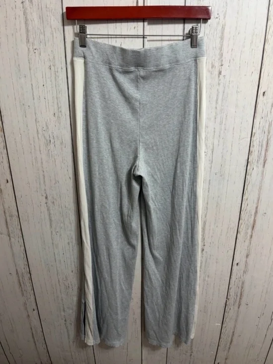 aerie Gray Ribbed Lounge Pants with White Side Stripe Detail - Picture 4 of 7